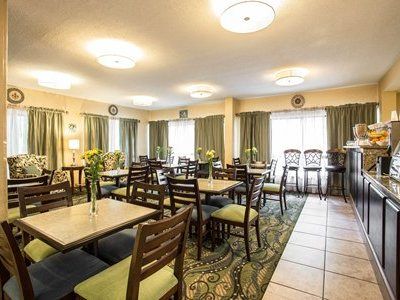 Hotel Clarion & South