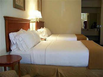 Hotel Clarion & South 3*